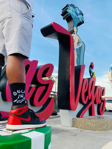 only in vegas socks black/white